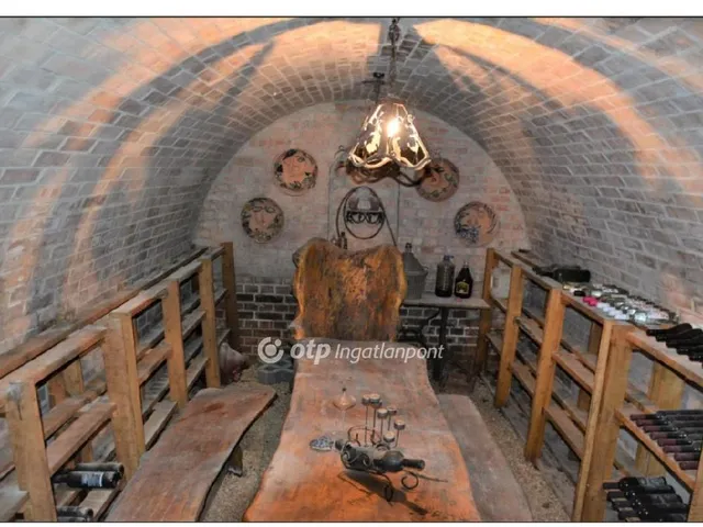 Eladó ház Monor 850 nm