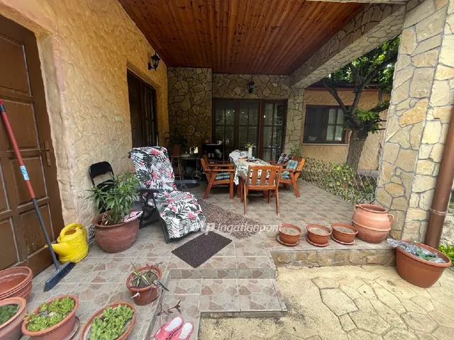 Eladó ház Hernád 156 nm