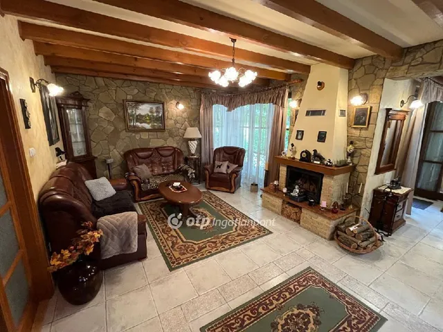 Eladó ház Hernád 156 nm