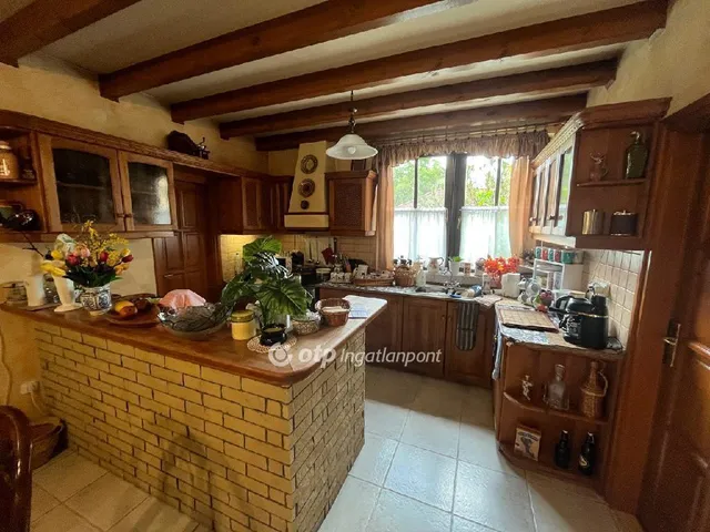 Eladó ház Hernád 156 nm