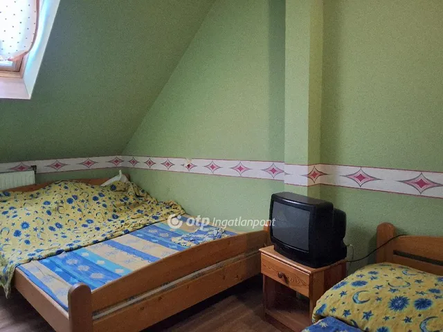 Eladó kereskedelmi és ipari ingatlan Monorierdő 436 nm