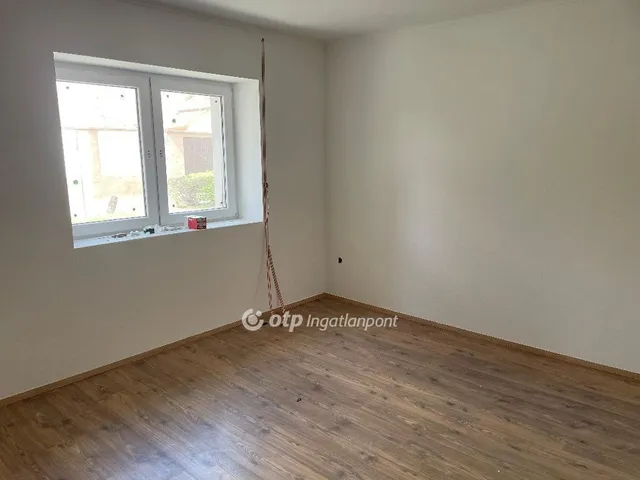 Eladó ház Cegléd 79 nm