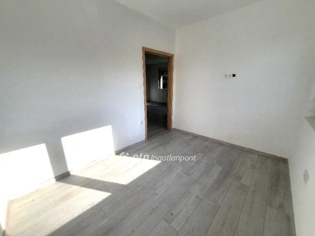 Eladó lakás Albertirsa 56 nm