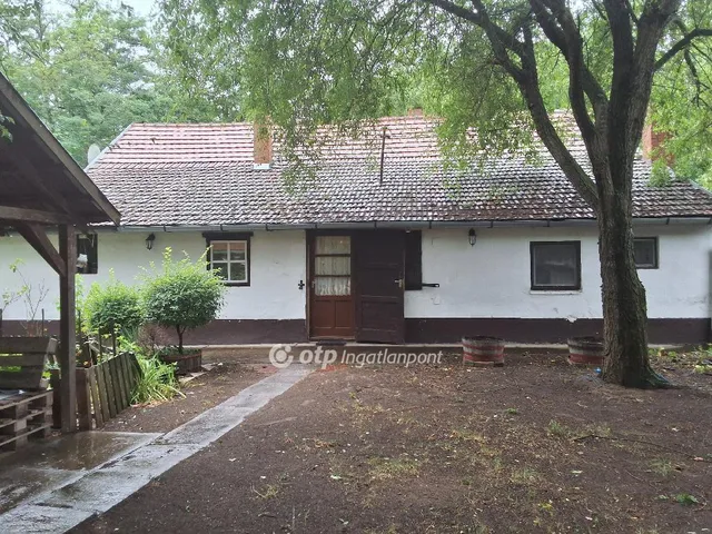 Eladó mezőgazdasági ingatlan Csemő 91 nm