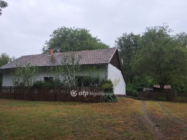 Eladó mezőgazdasági ingatlan Csemő 91 nm