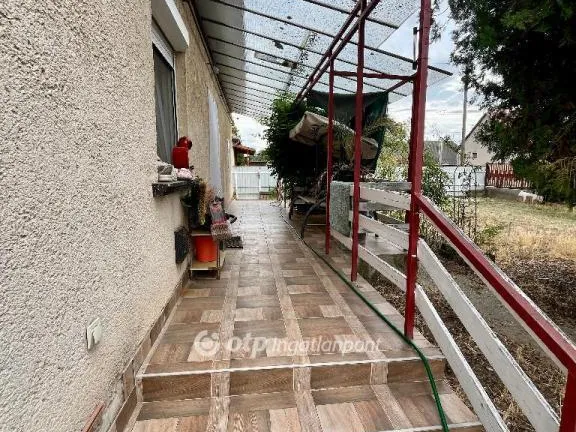 Eladó ház Csévharaszt 70 nm