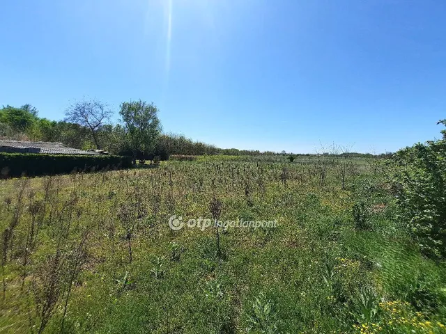 Eladó telek Tápiószőlős 2935 nm