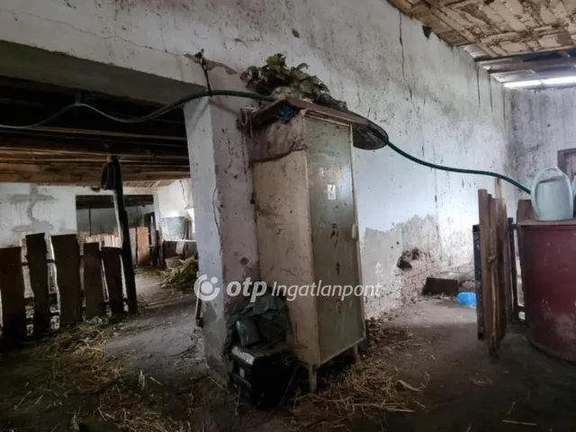 Eladó mezőgazdasági ingatlan Kőröstetétlen 83 nm