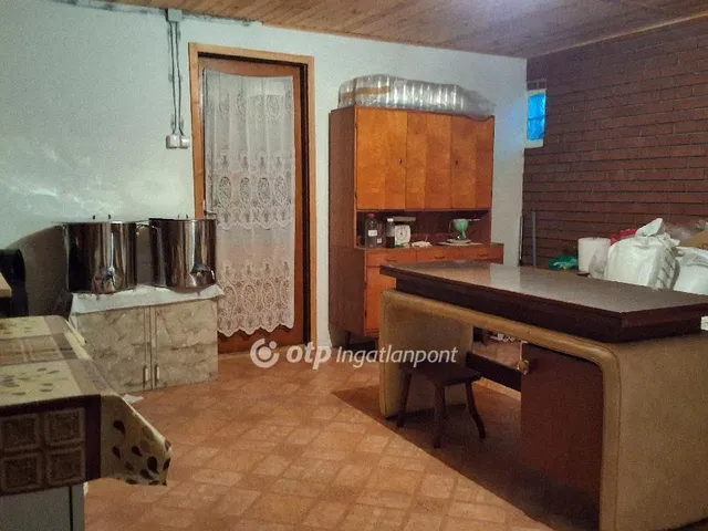 Eladó ház Albertirsa 168 nm