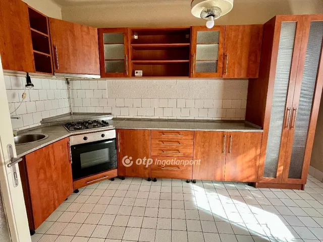 Eladó ház Ceglédbercel 165 nm