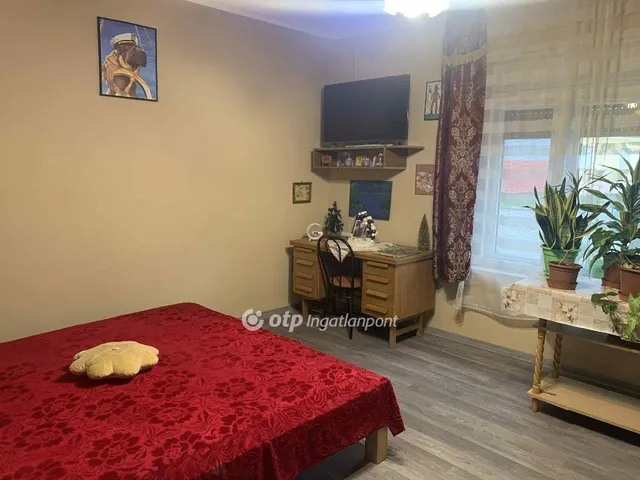 Eladó ház Cegléd 74 nm