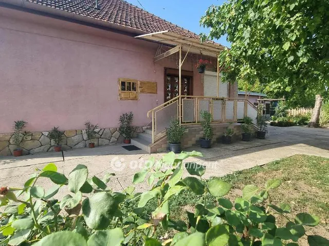 Eladó ház Albertirsa 88 nm