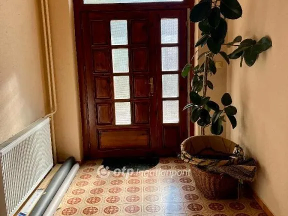 Eladó ház Ceglédbercel 165 nm