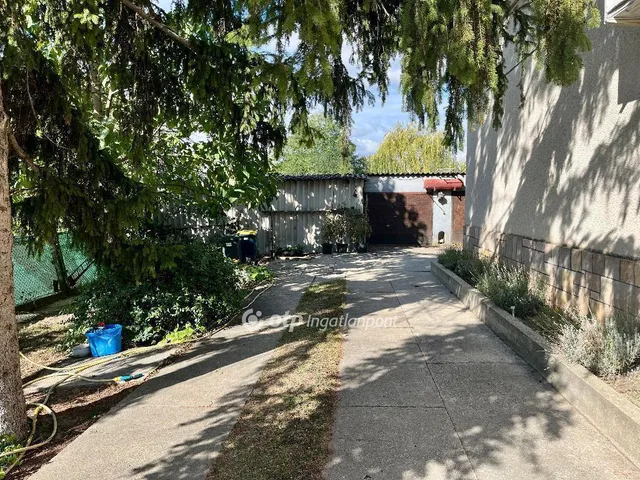 Eladó ház Ceglédbercel 165 nm