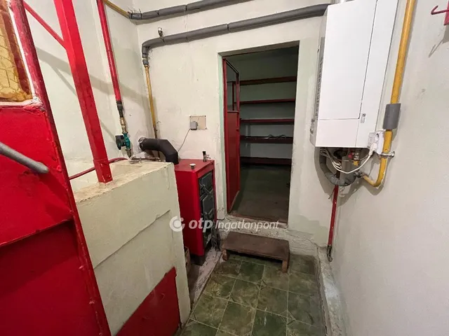 Eladó ház Ceglédbercel 165 nm