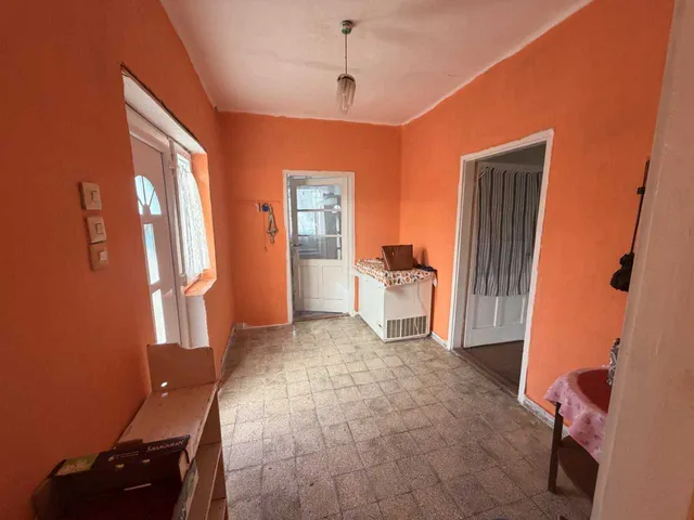 Eladó ház Tiszasüly 79 nm