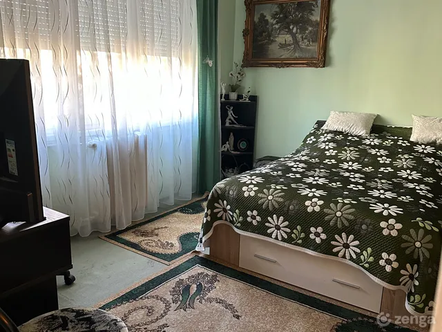 Eladó lakás Szekszárd, Mikes utca 11 2/3 57 nm