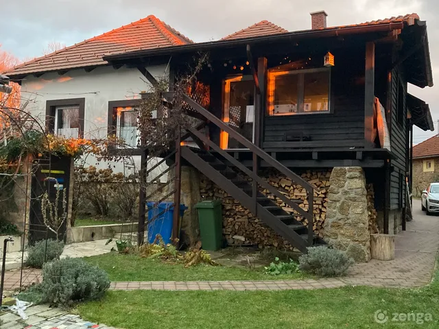 Eladó ház Farkasgyepű 130 nm