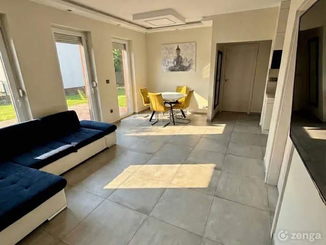 Eladó lakás Győr, Bácsa 70 nm