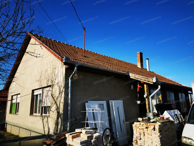 Eladó ház Jászfényszaru 80 nm