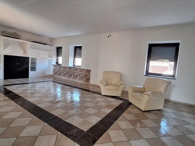 Eladó ház Jászberény 165 nm