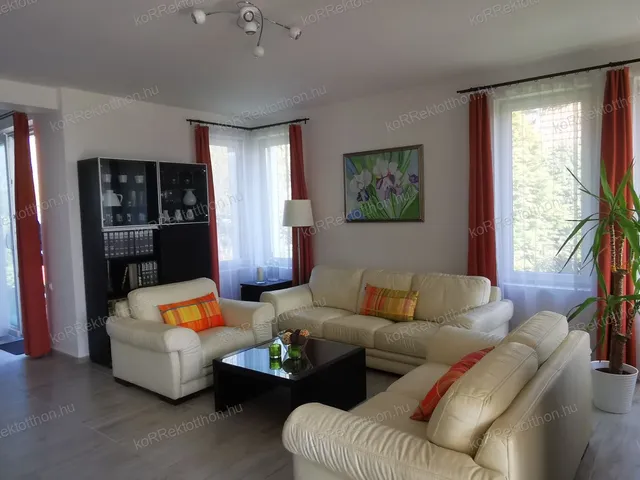 Eladó ház Gödöllő, Máriabesnyő 151 nm