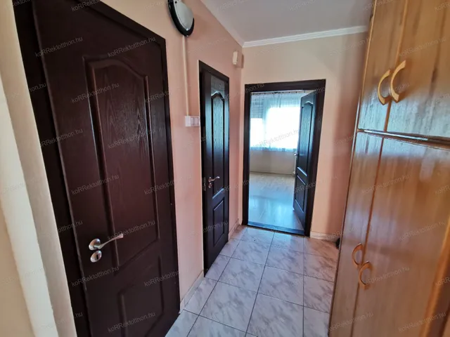 Eladó lakás Jászberény 69 nm