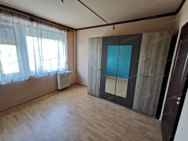 Eladó lakás Jászberény 69 nm