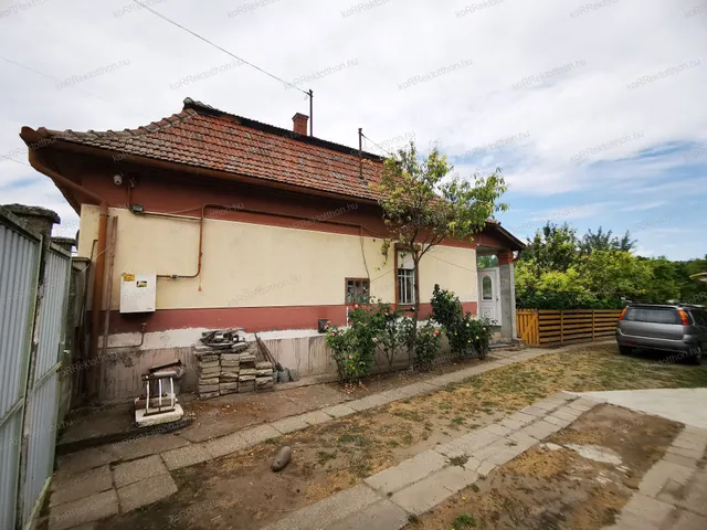 Eladó ház Jászfelsőszentgyörgy 80 nm
