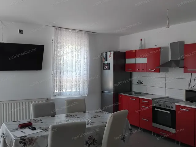 Eladó ház Jászfelsőszentgyörgy 105 nm