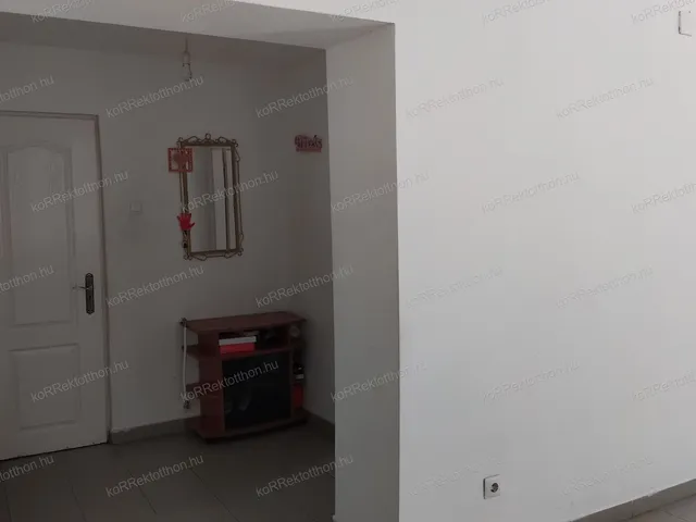 Eladó ház Jászfelsőszentgyörgy 105 nm