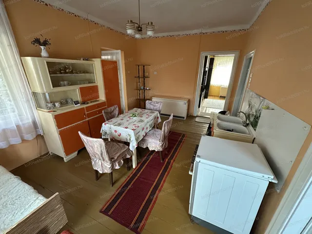 Eladó ház Jászárokszállás 70 nm