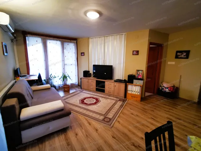 Eladó lakás Jászberény 60 nm