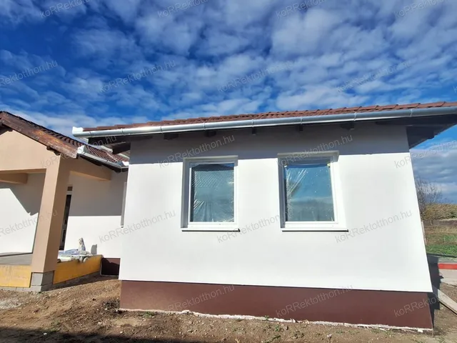 Eladó ház Nagykáta 136 nm