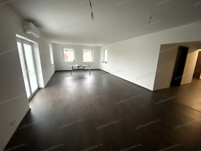 Eladó ház Nagykáta 136 nm