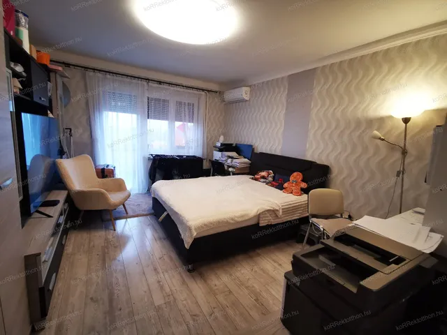 Eladó lakás Jászberény 62 nm