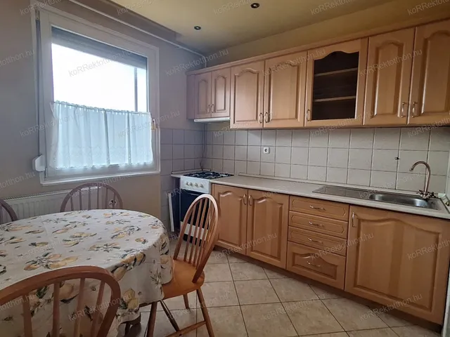 Eladó lakás Jászberény 80 nm