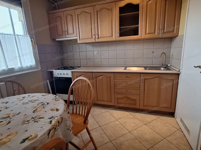 Eladó lakás Jászberény 80 nm