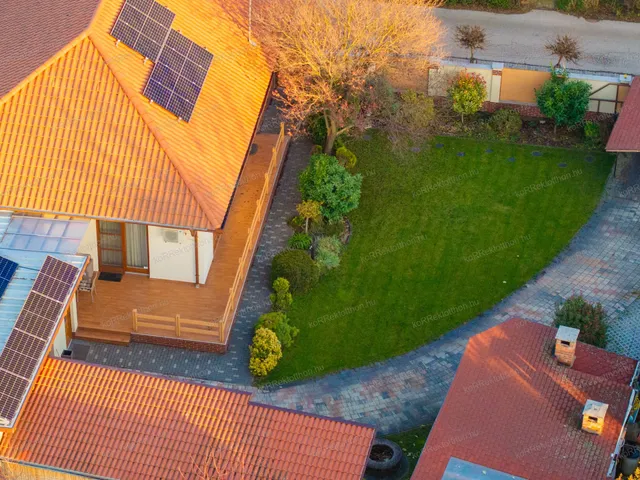 Eladó ház Jászberény 200 nm