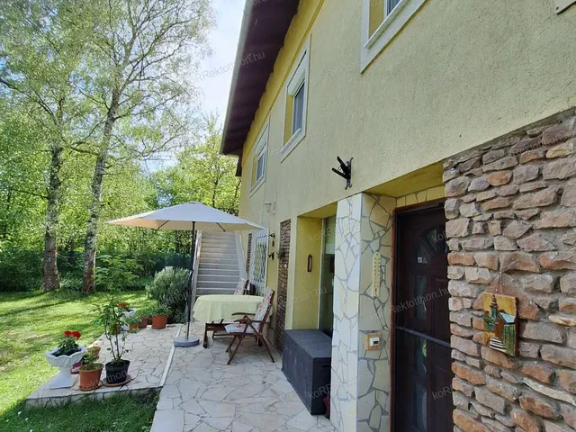 Eladó ház Szentendre 150 nm