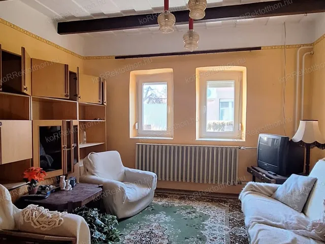 Eladó ház Jászberény 62 nm