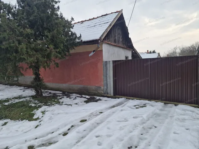 Eladó ház Jászjákóhalma 64 nm