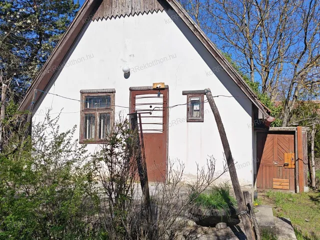 Eladó mezőgazdasági ingatlan Jászberény 30 nm