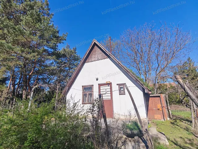 Eladó mezőgazdasági ingatlan Jászberény 30 nm