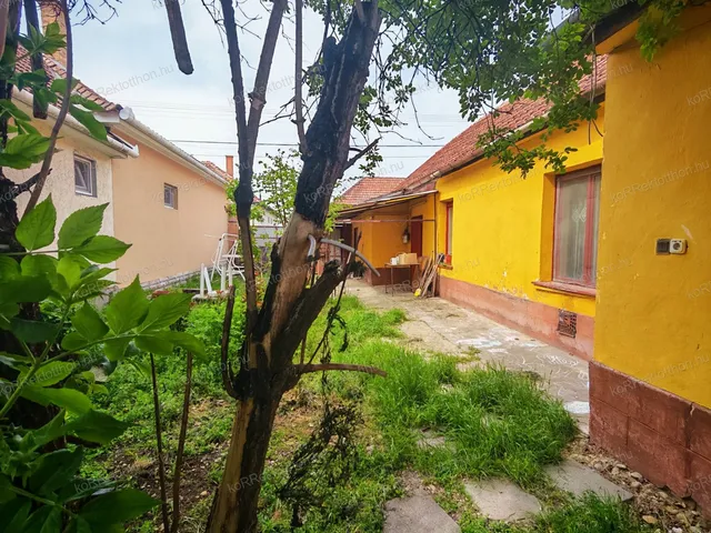 Eladó ház Jászberény 103 nm