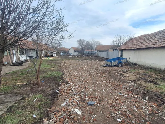 Eladó ház Jászberény 80 nm