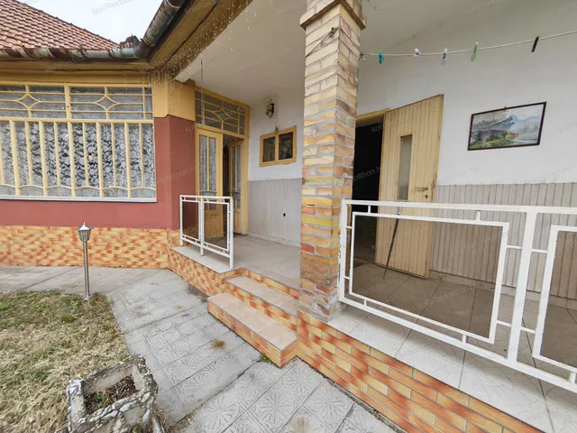Eladó ház Jászberény 160 nm