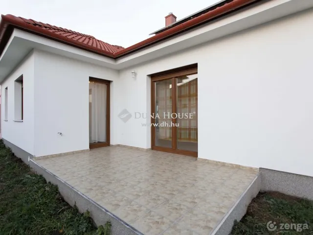 Eladó ház Levél 103 nm