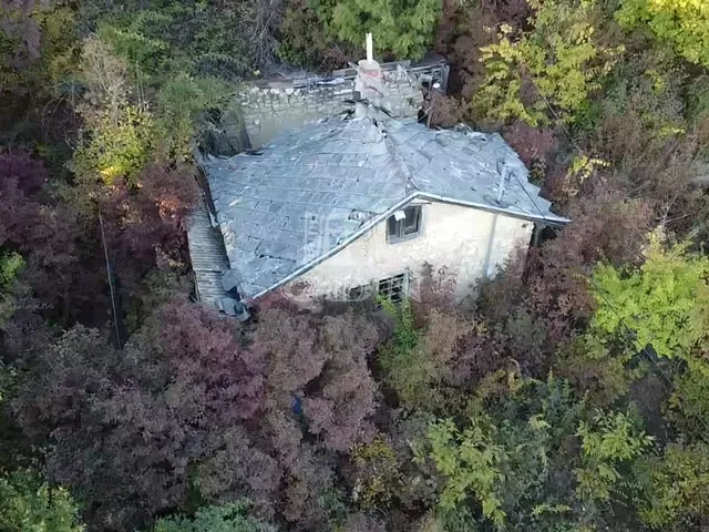 Eladó telek Budaörs, Frankhegy 1637 nm