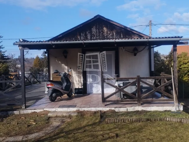 Eladó ház Erdőkertes 37 nm